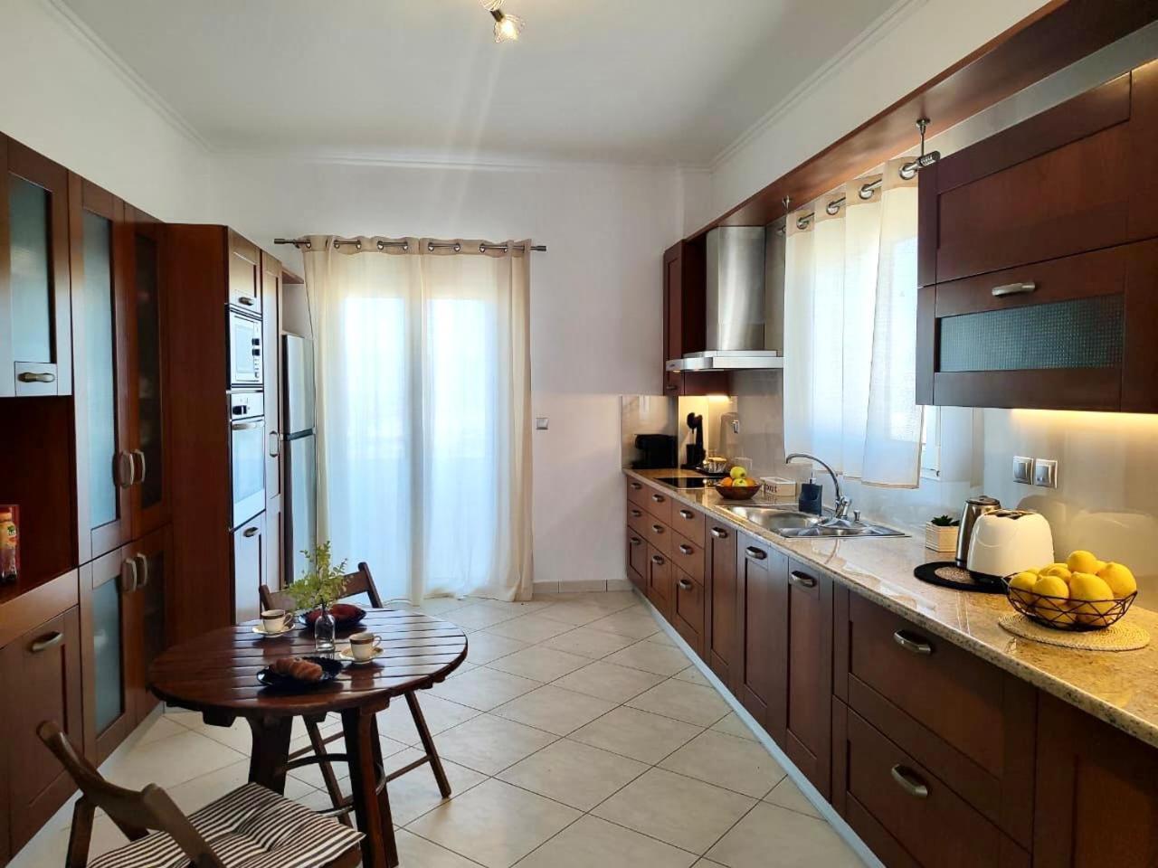 Theasis Apartments Adamantas  Exterior foto