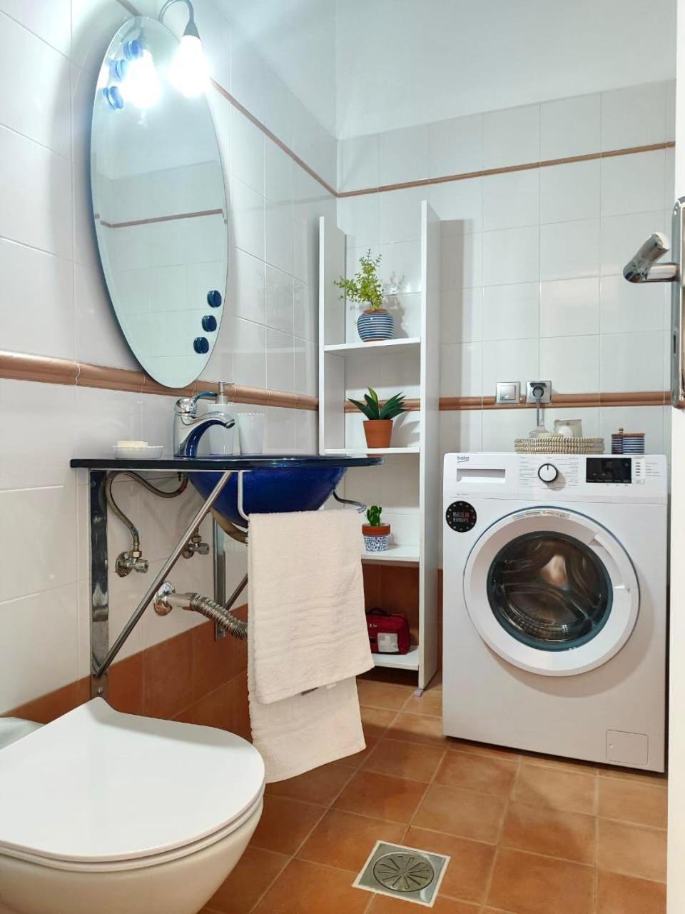 Theasis Apartments Adamantas  Exterior foto